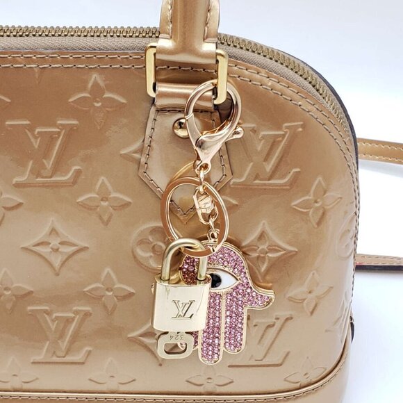 100% Auth Louis Vuitton Lock & Key with unbranded Bagcharm, Keycharm, Keychain - Picture 1 of 6